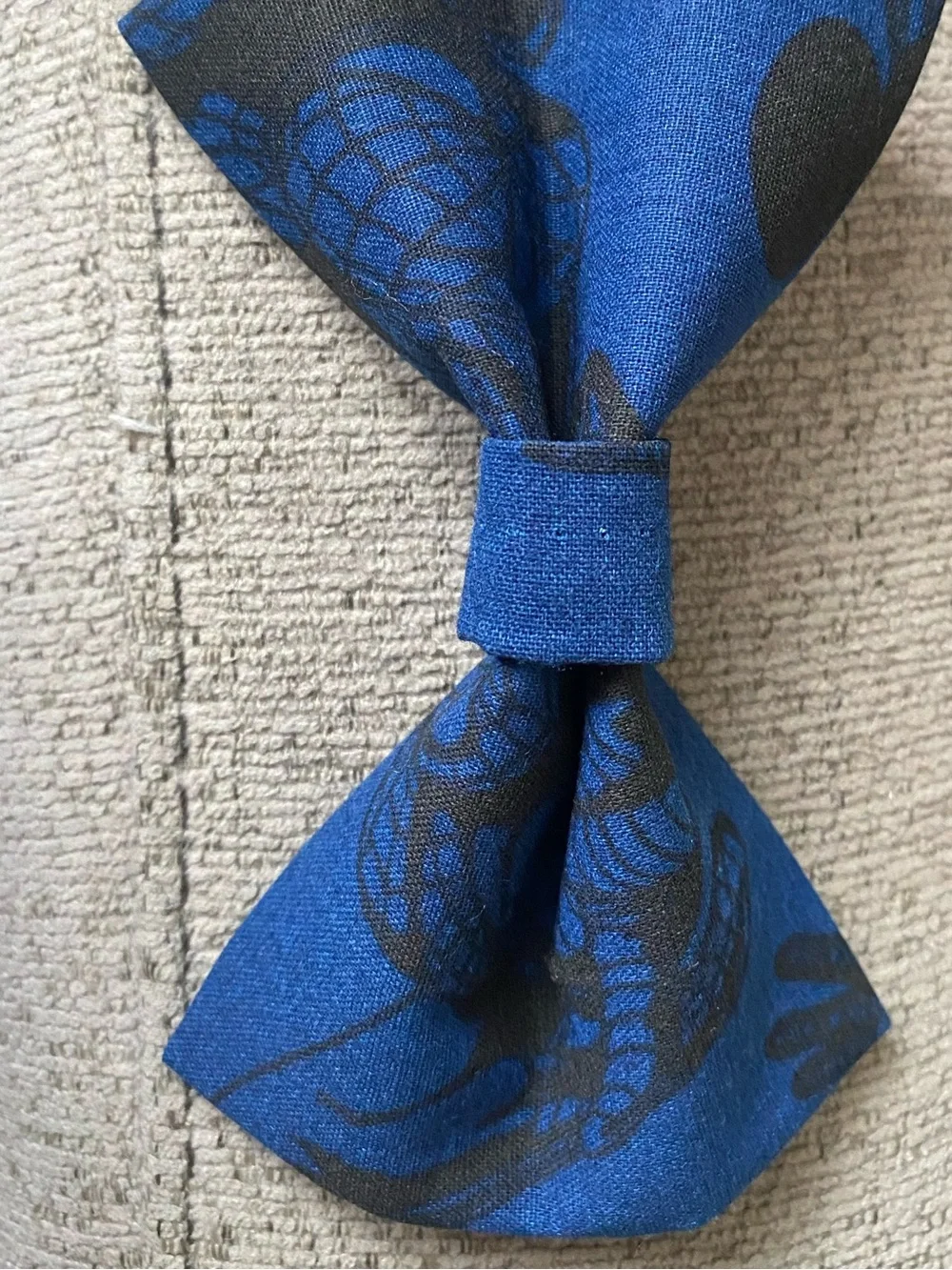 Spider-Man Blue Patterned Bow Tie - Men's Accessory